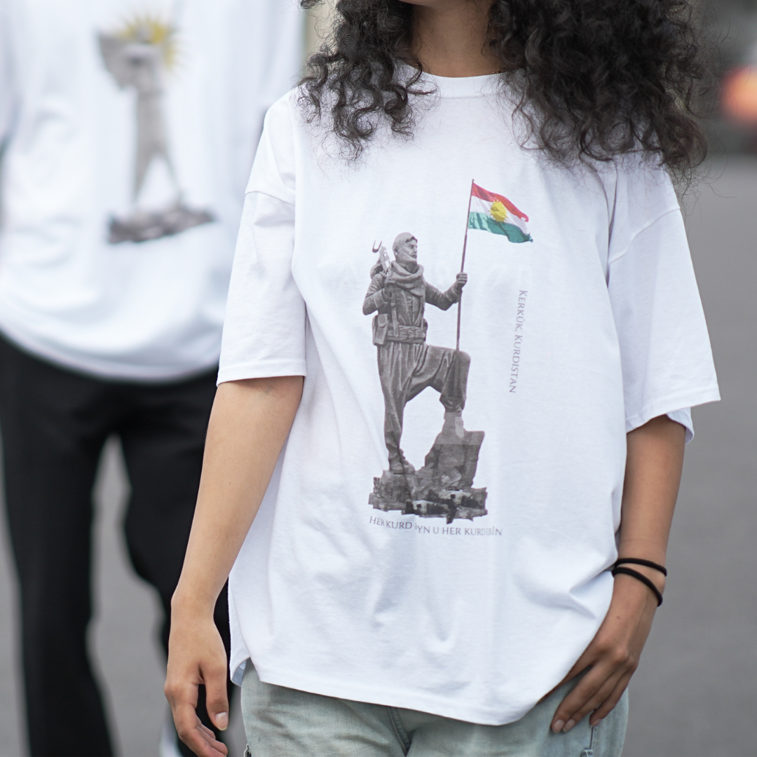 T-Shirt Pêşmerge-Statue